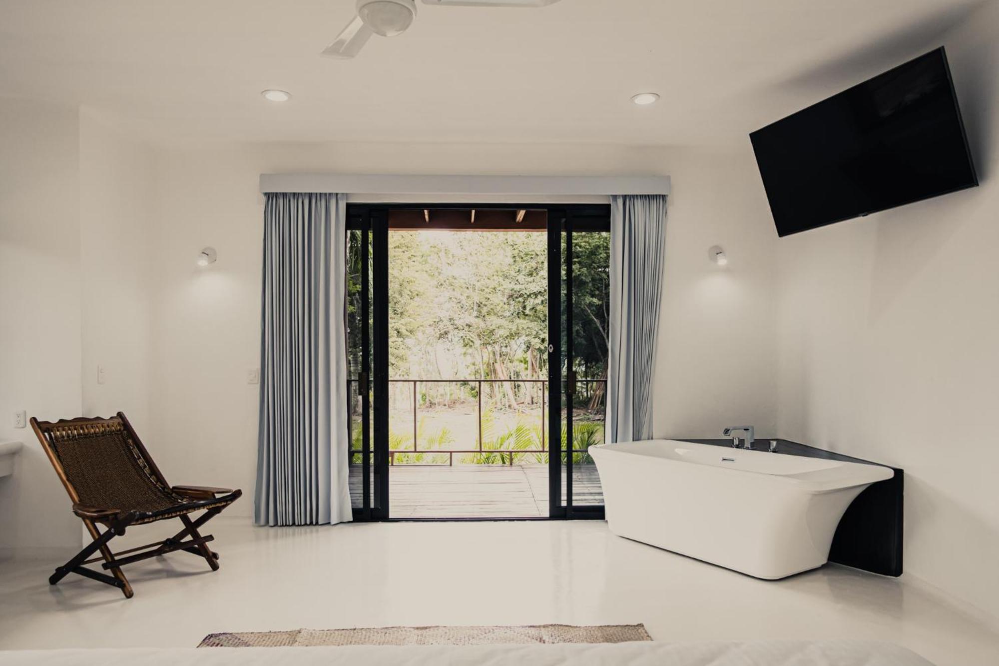 Royal Palm Cabañas&lagoon Club 5* Bacalar