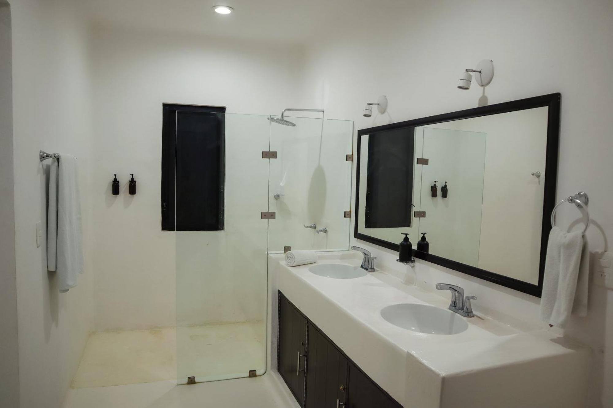 Royal Palm Cabañas&lagoon Club Hotel 5*