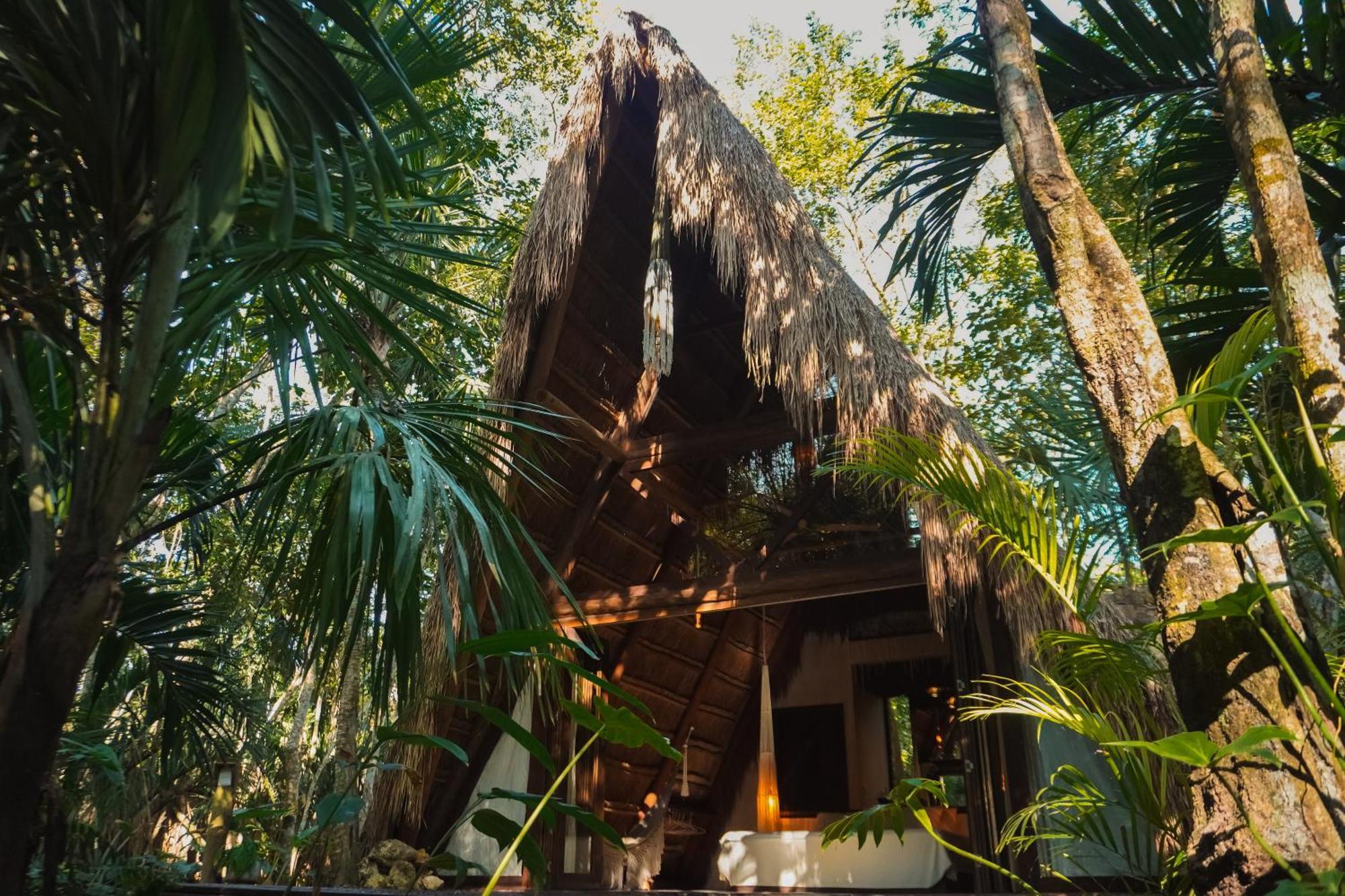 Naya Lagoon Front Hotel 4*