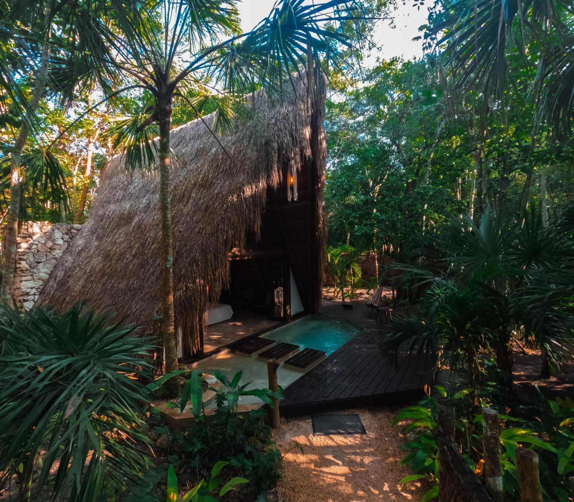 Hotel Naya Lagoon Front Bacalar