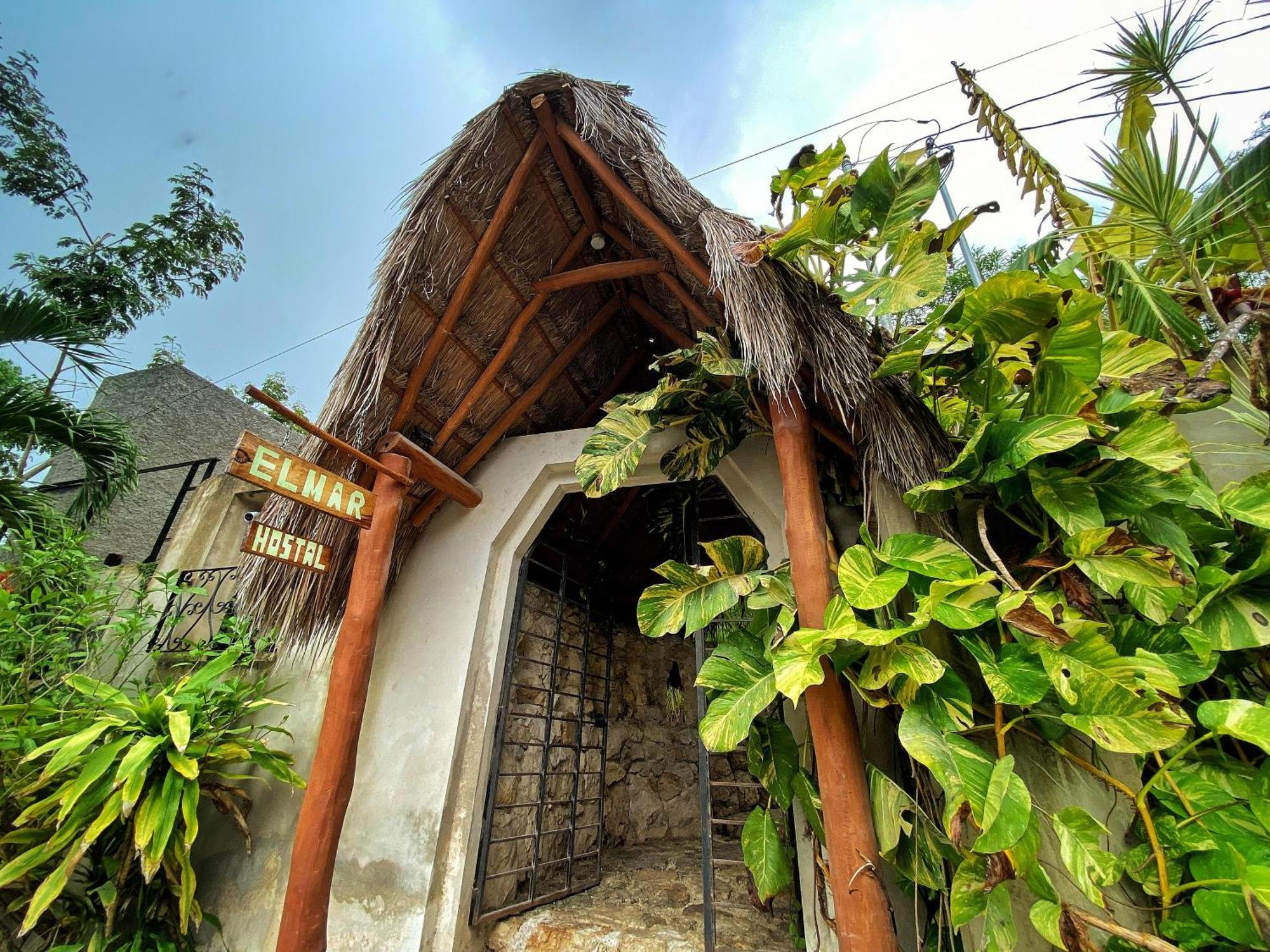 Elmar Hostal Bacalar