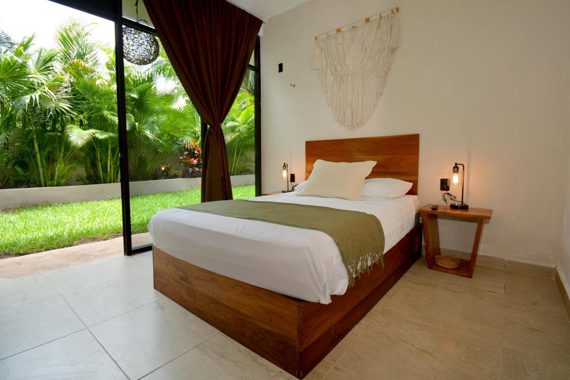 Casa Delia Downtown Bacalar