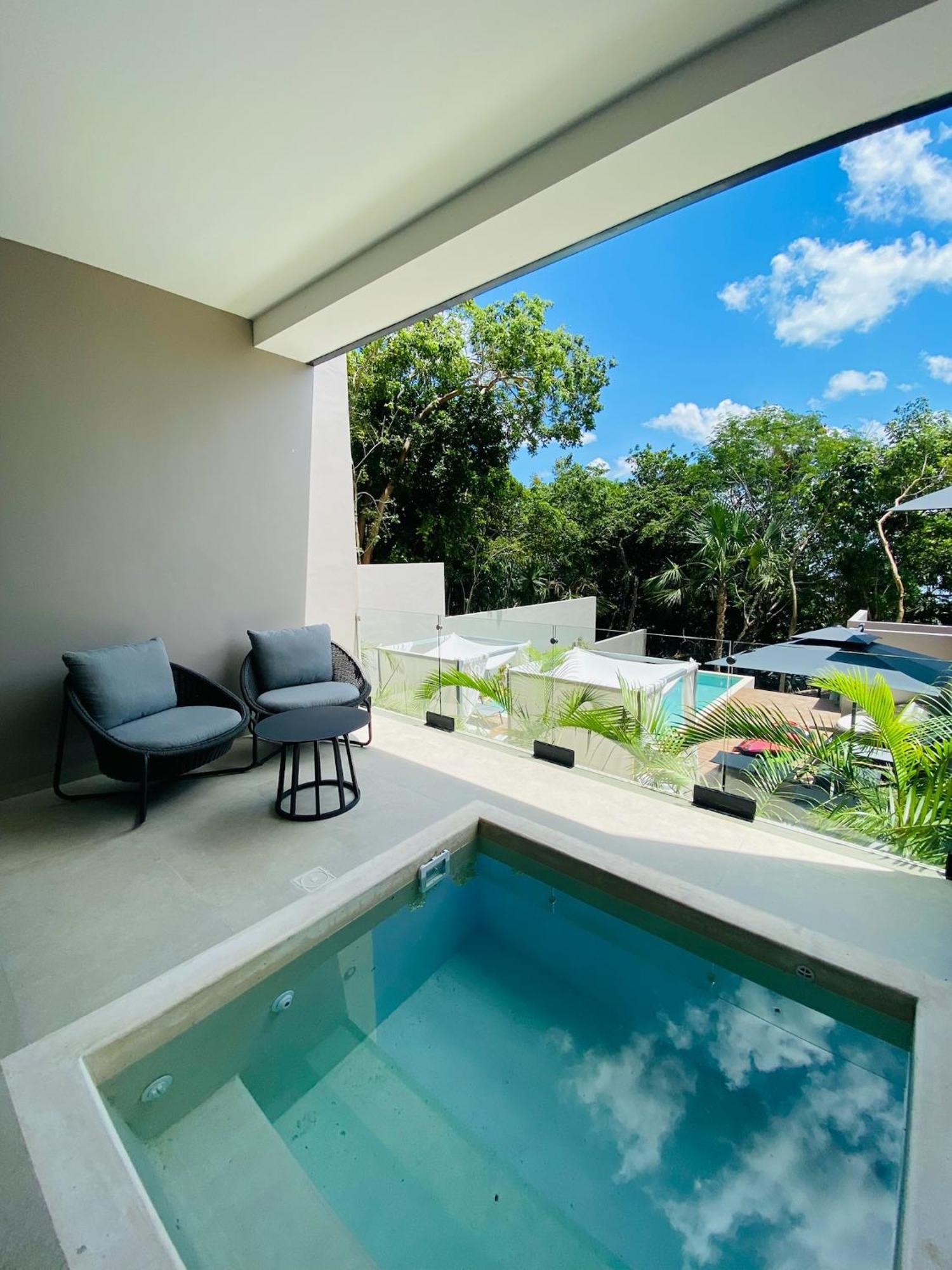 Hotel Amaranto Boutique 4*