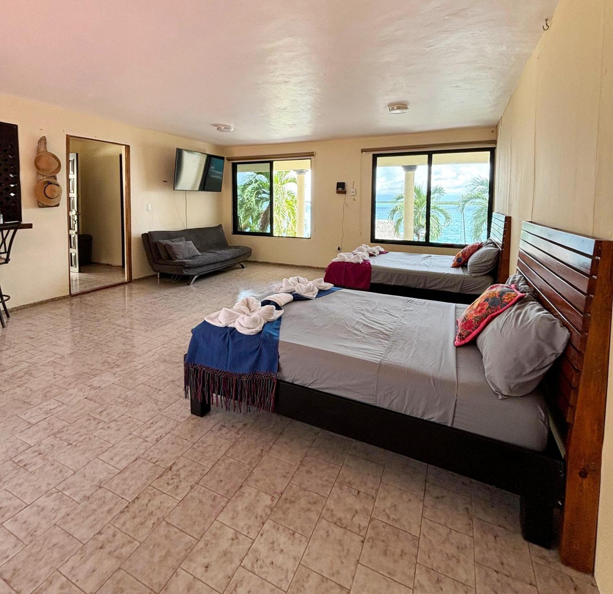 Casa Sirena - A Orilla De La Laguna Y Cenote Esmeralda *