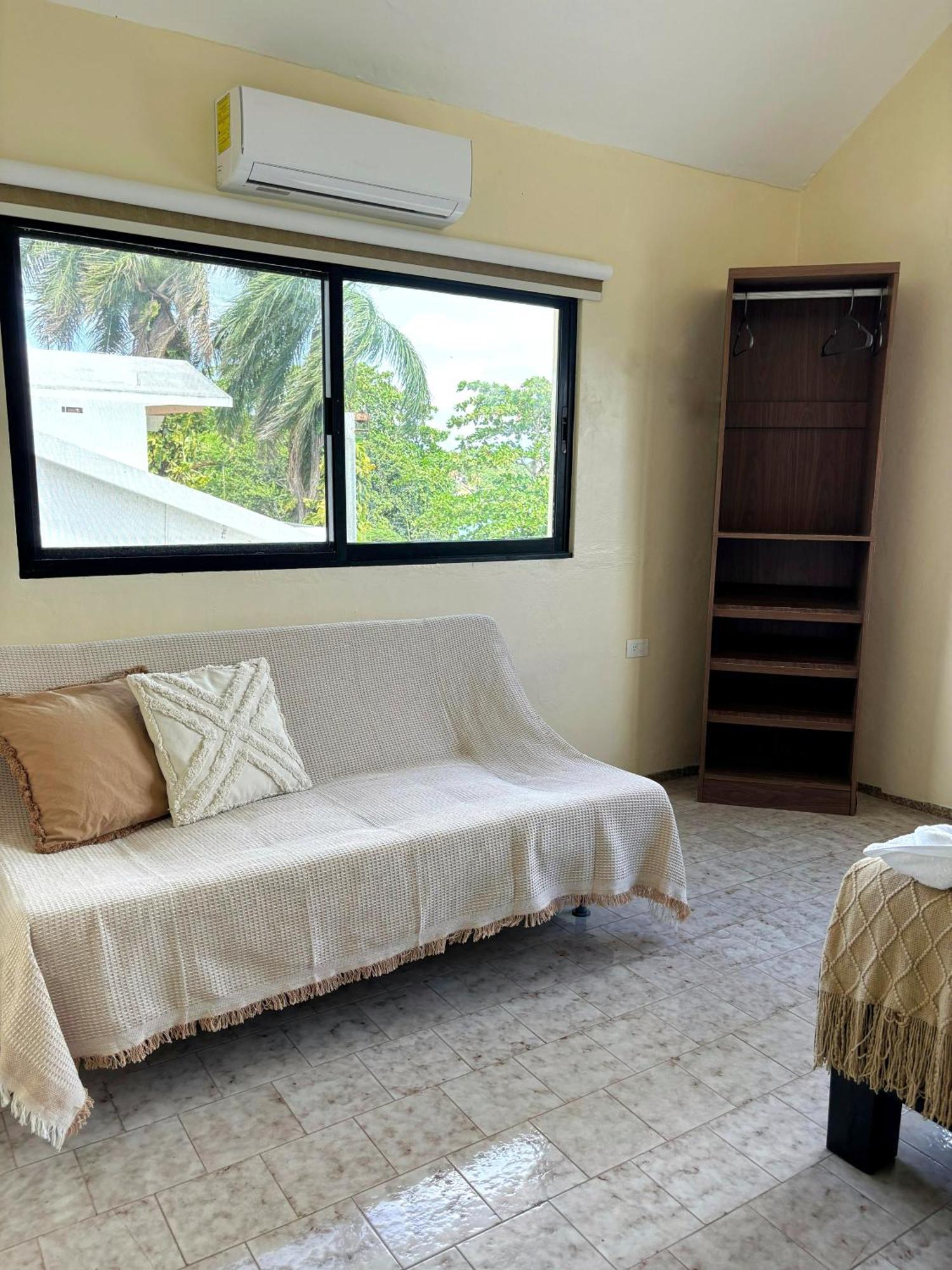 Casa Sirena - A Orilla De La Laguna Y Cenote Esmeralda Сasa de vacaciones