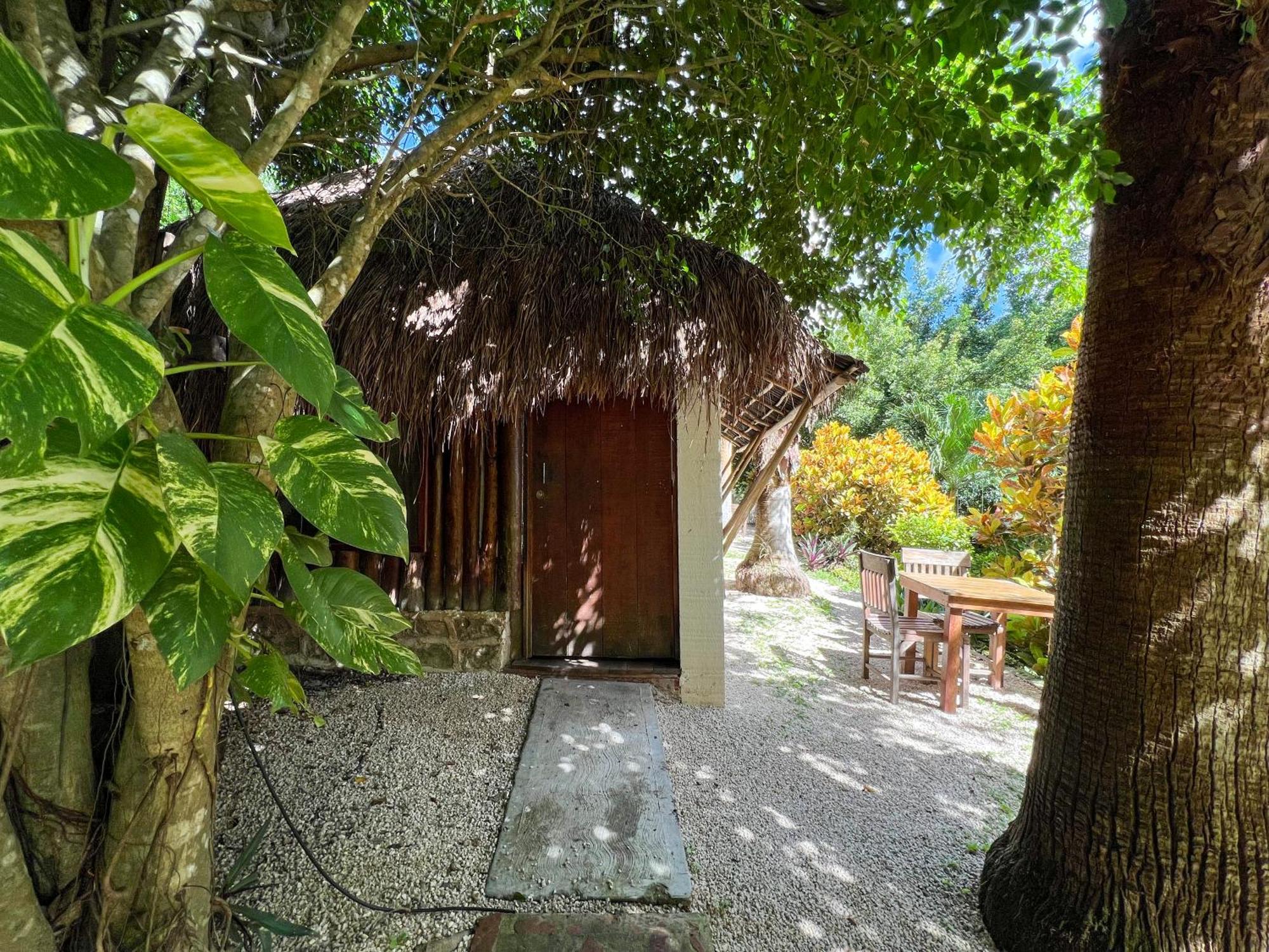 Sanctuary Mayan Hotel *