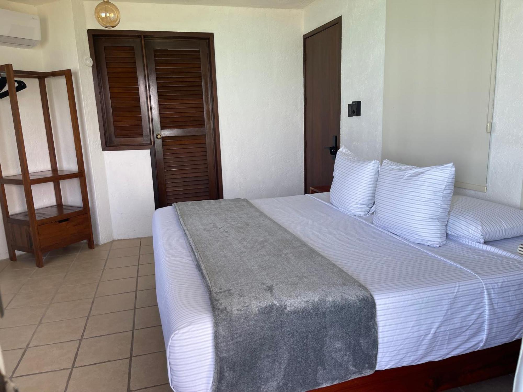Blue Caribe Front Lagoon Hotel Bacalar