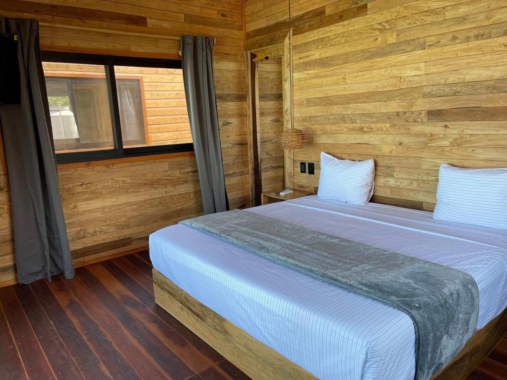 Blue Caribe Front Lagoon 4*
