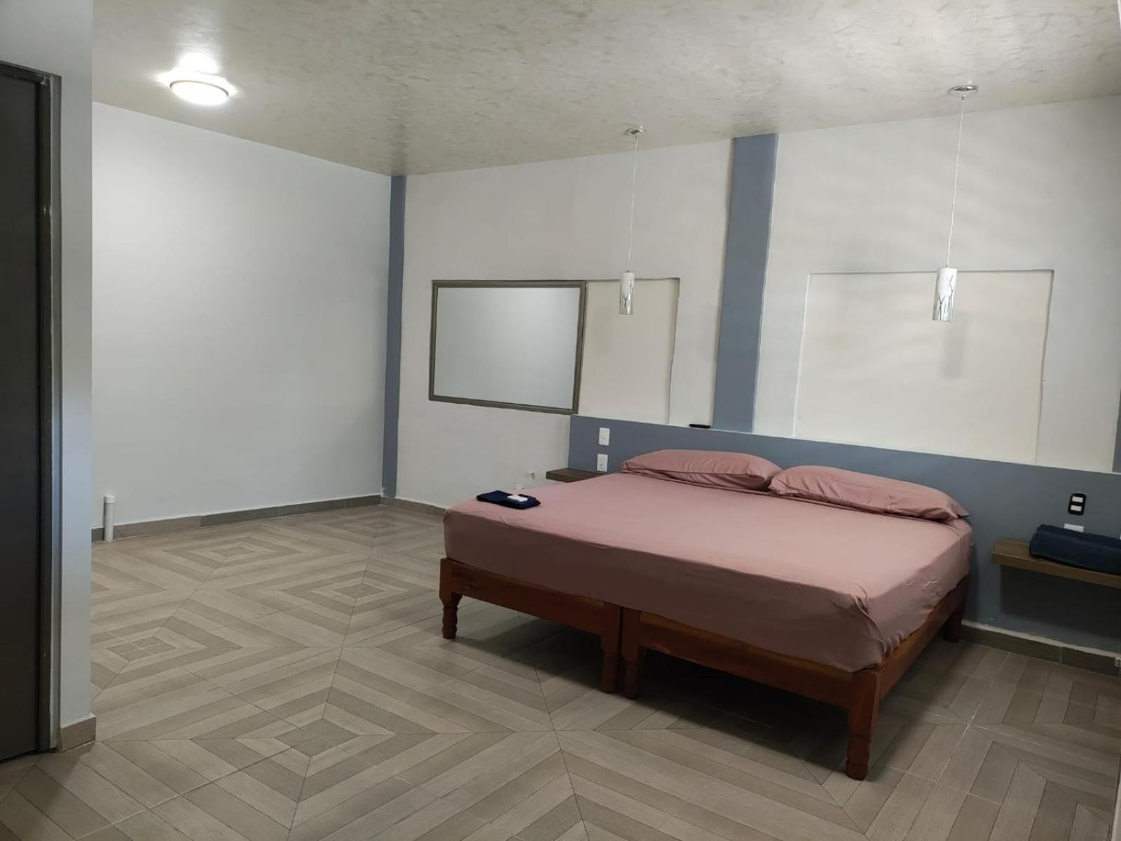 Hotel Blue Turtle