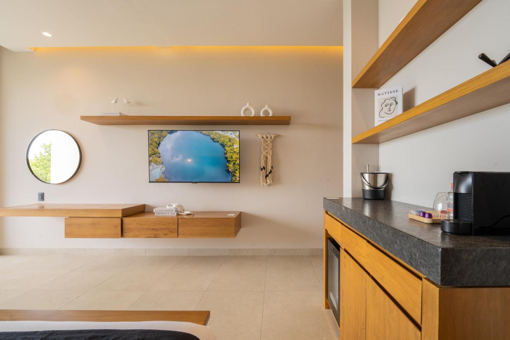 Amaranto Boutique 4*