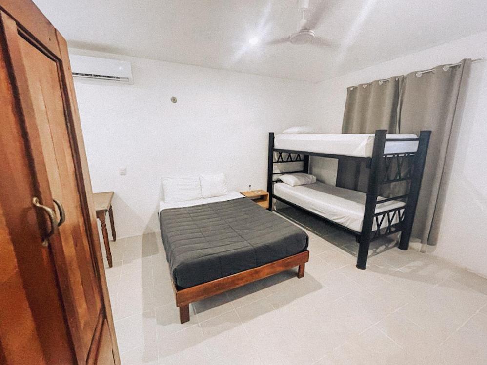 Che Hostel&bar Hostal