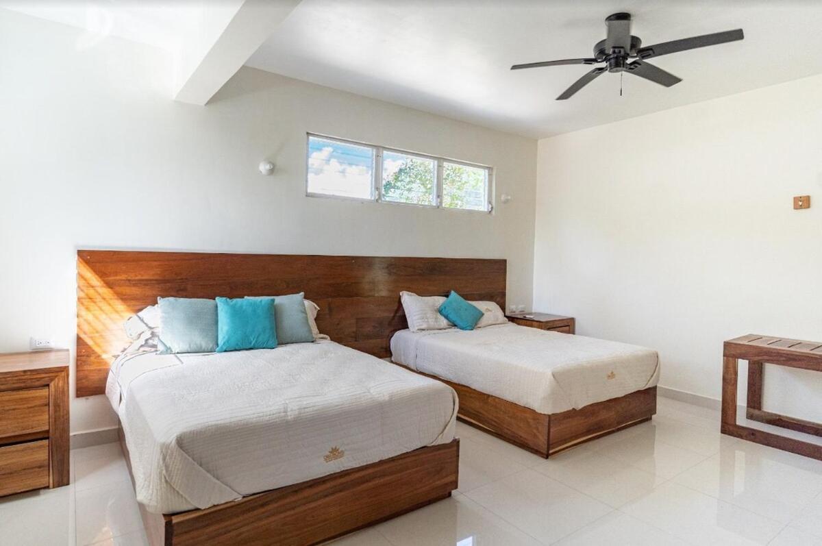 Casa Frente A La Laguna De Bacalar