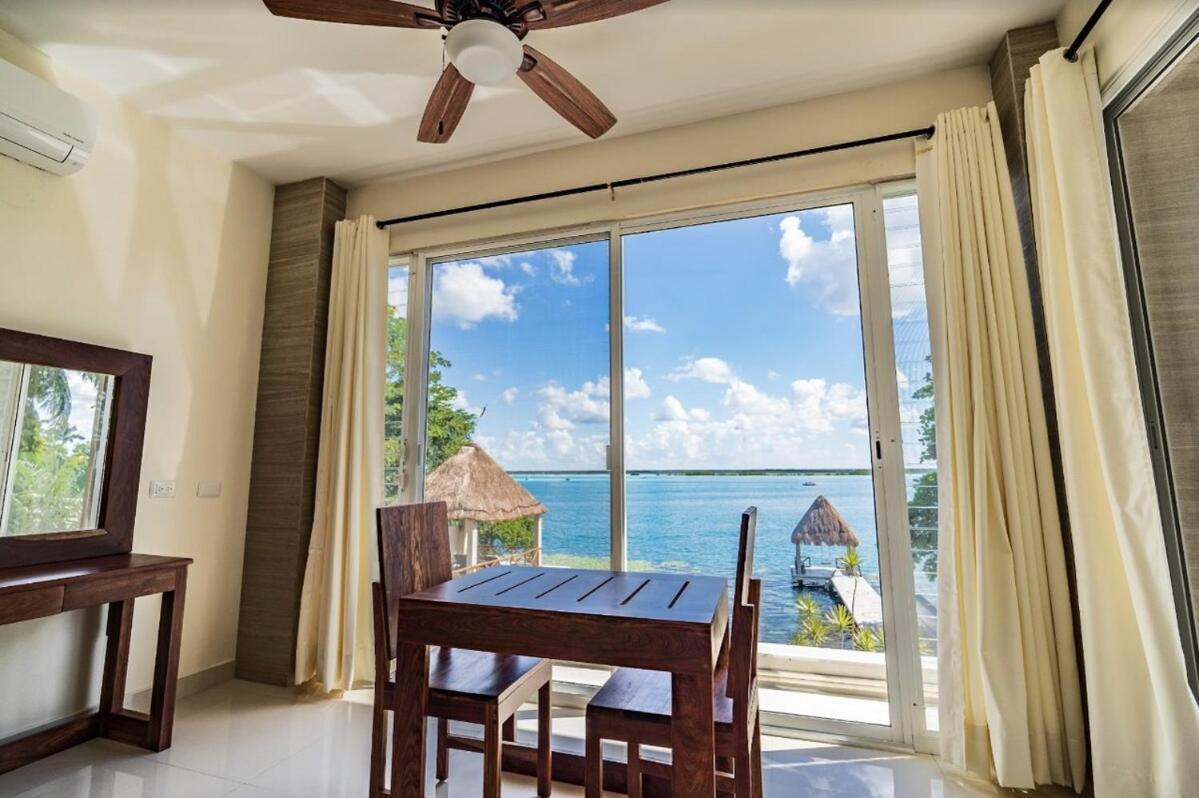 Villa Casa Frente A La Laguna De Bacalar *