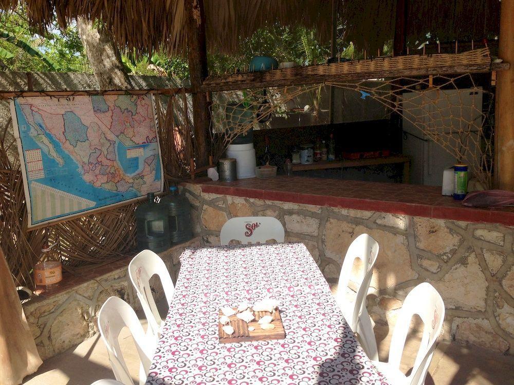 Hostal Yaxche Centro Y Bacalar