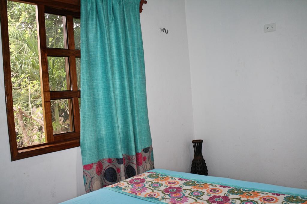 Hostal Yaxche Centro Y