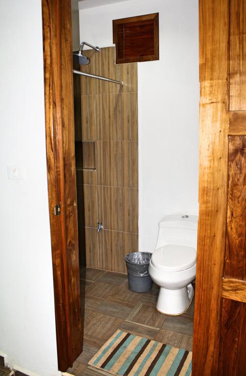 Yaxche Centro Y Hostal