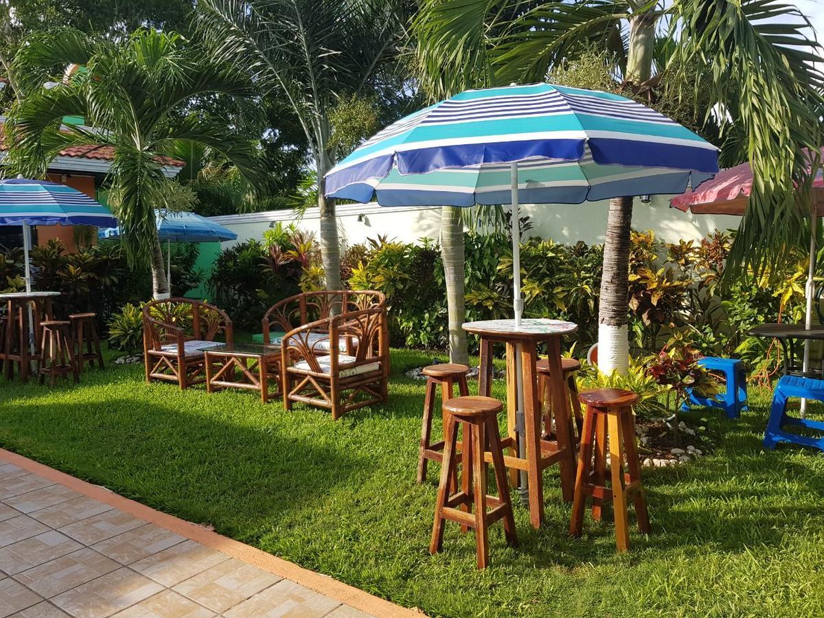 Hotel Lunas *
