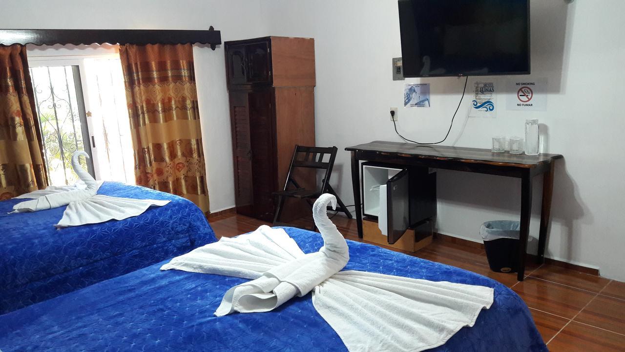Hotel Lunas *