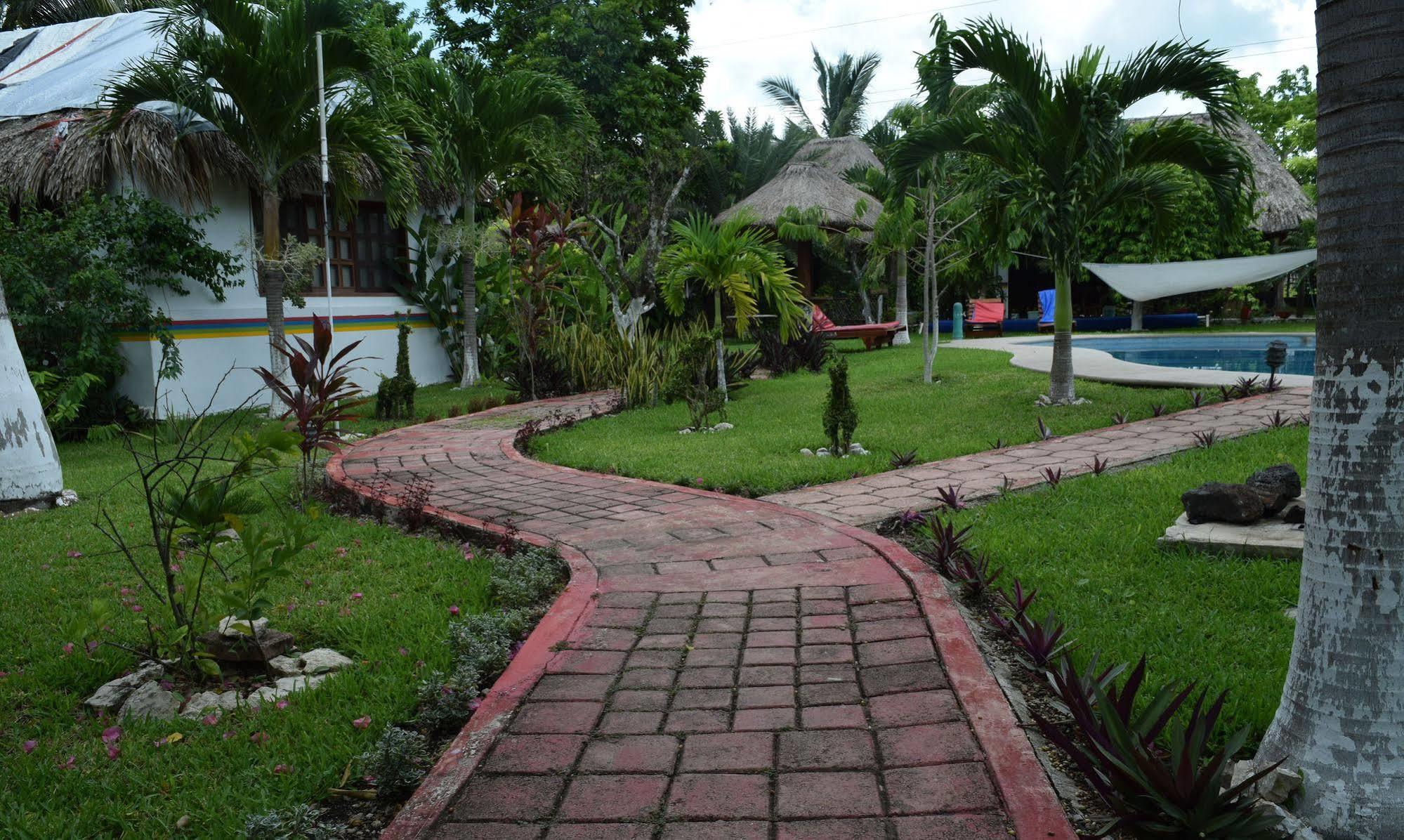 Hotel Capital O Colibrí Bacalar