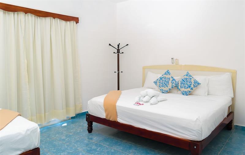 El Mirador Hotel 2*