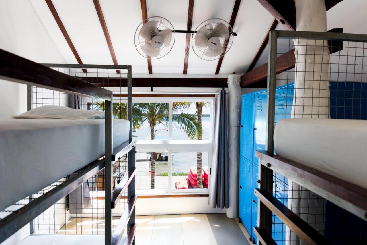 Hostal The Yak House - *