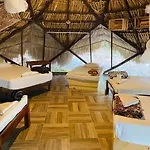 Cayuco Maya