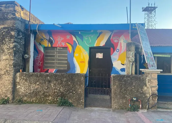 Departamento amueblado céntrico, muy confortable, accesible y con AA