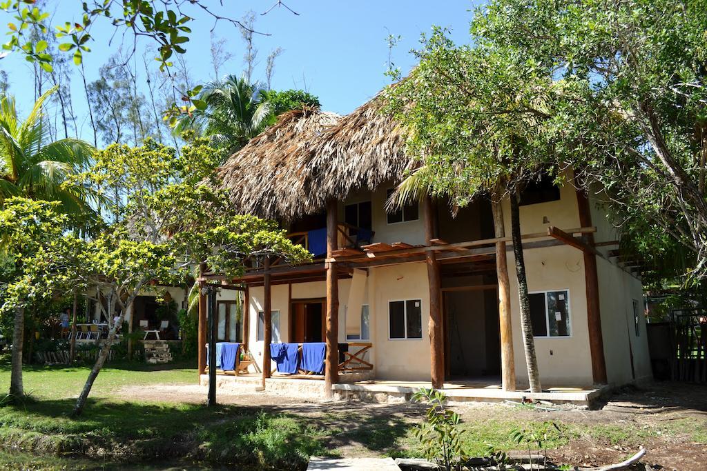 Hotel Casa Caracol 3*