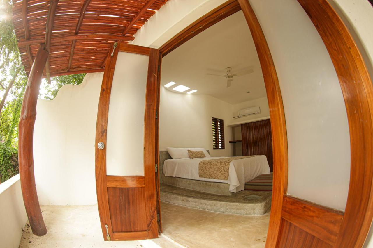 Mi Kasa Tu Kasa Hotel 4*