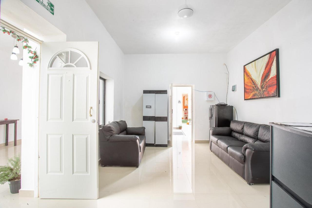 Casa Ariana 2*