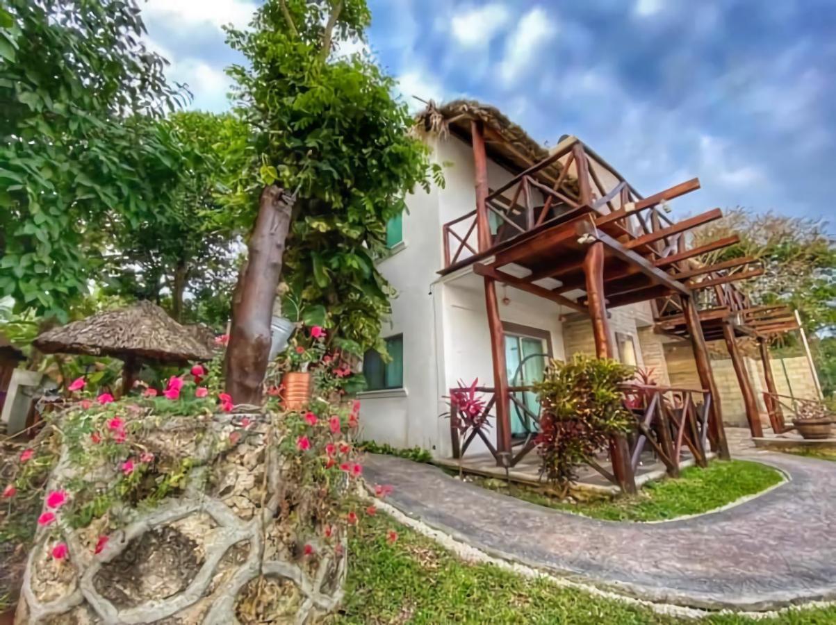 Pancho - Free Bikes And Paddles Hotel 4*