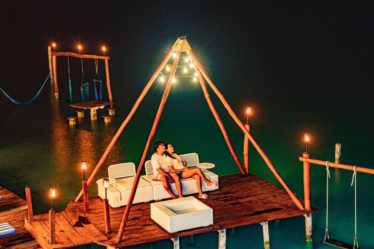 Casa Caracol Lagoon Hotel