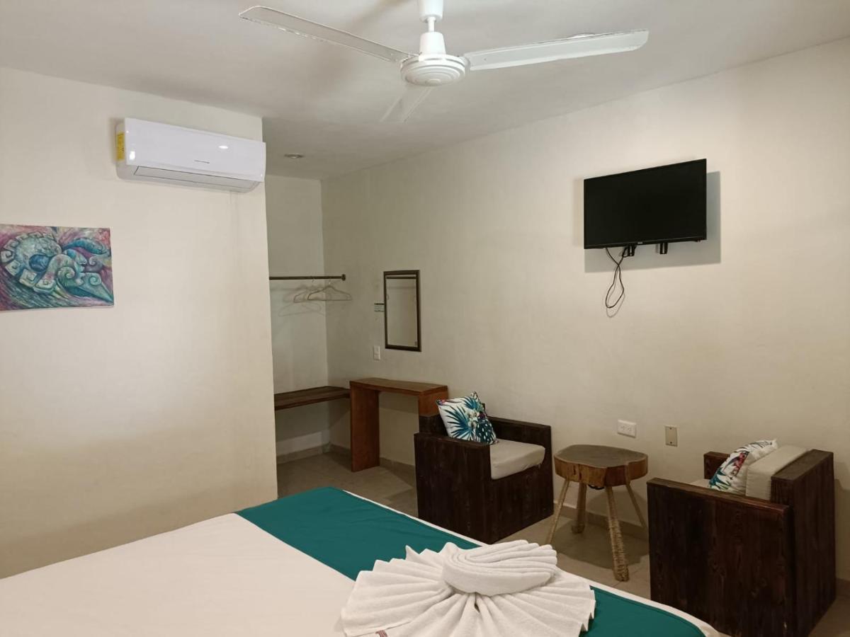 Hotel Mecate & Dorms 2*