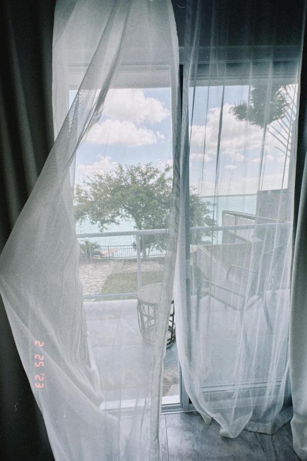 Hotel Awazul Bacalar