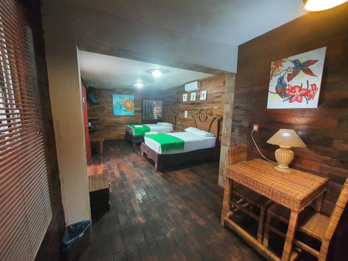 Hotel Colibrí Bacalar