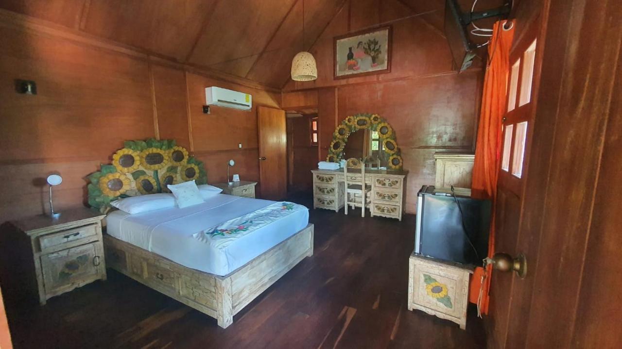 Hotel Colibrí