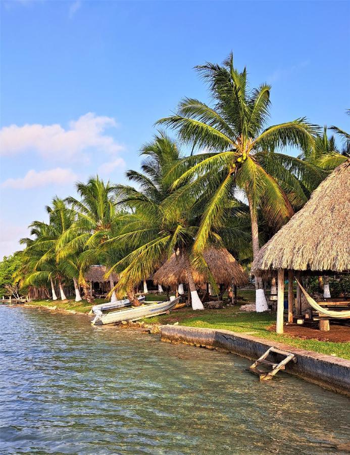 Cayuco Maya * Bacalar
