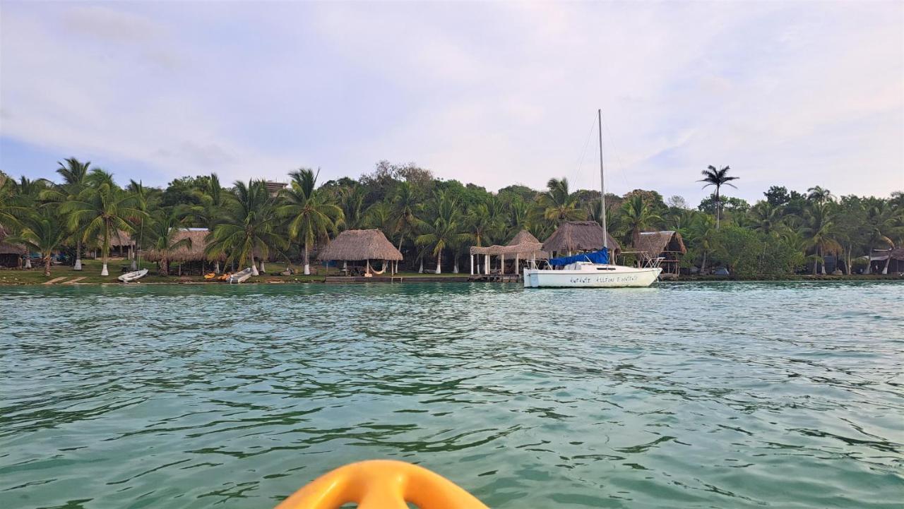 Cayuco Maya Hotel Bacalar