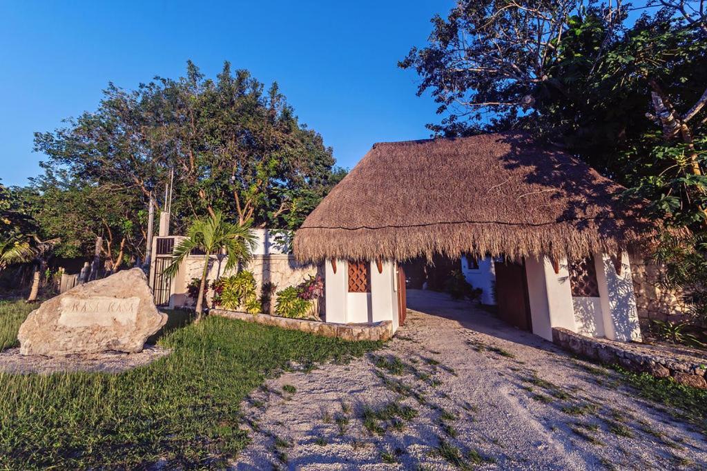 Mi Kasa Tu Kasa 4*