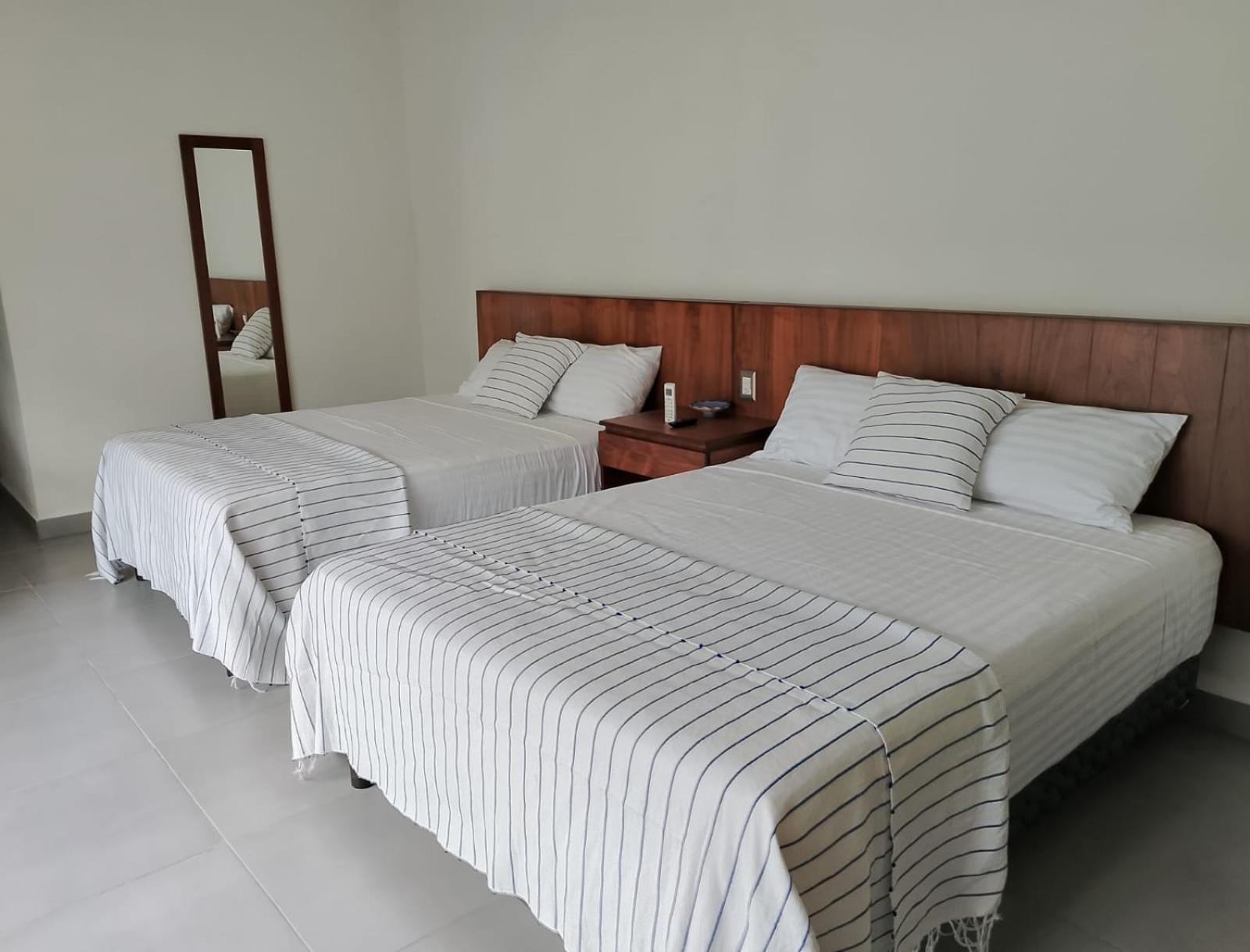 Deluxe Azure Aparthotel *
