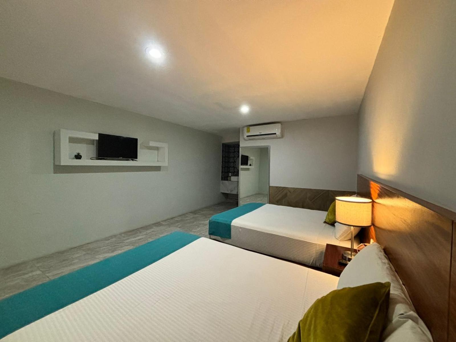 Hotel Awazul Bacalar