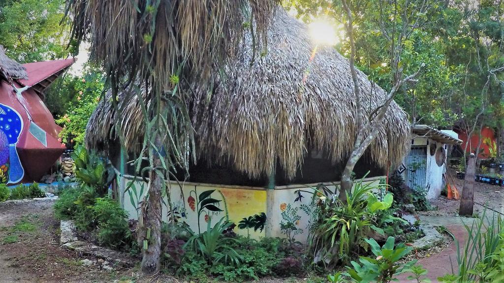 Pensión La Casa De Los Ninos Del Arbol Bacalar