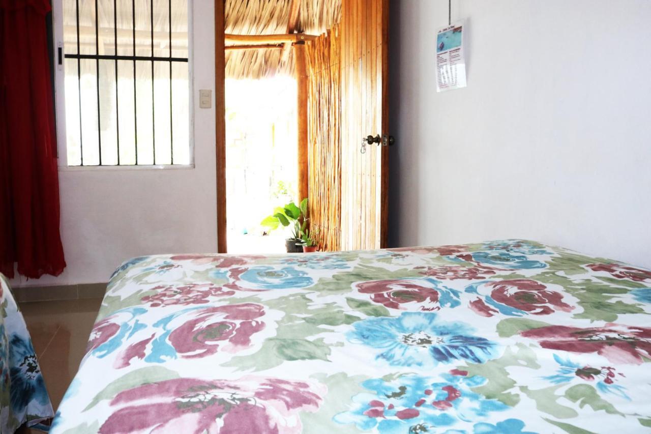 Cabanas Las Palmas * Bacalar