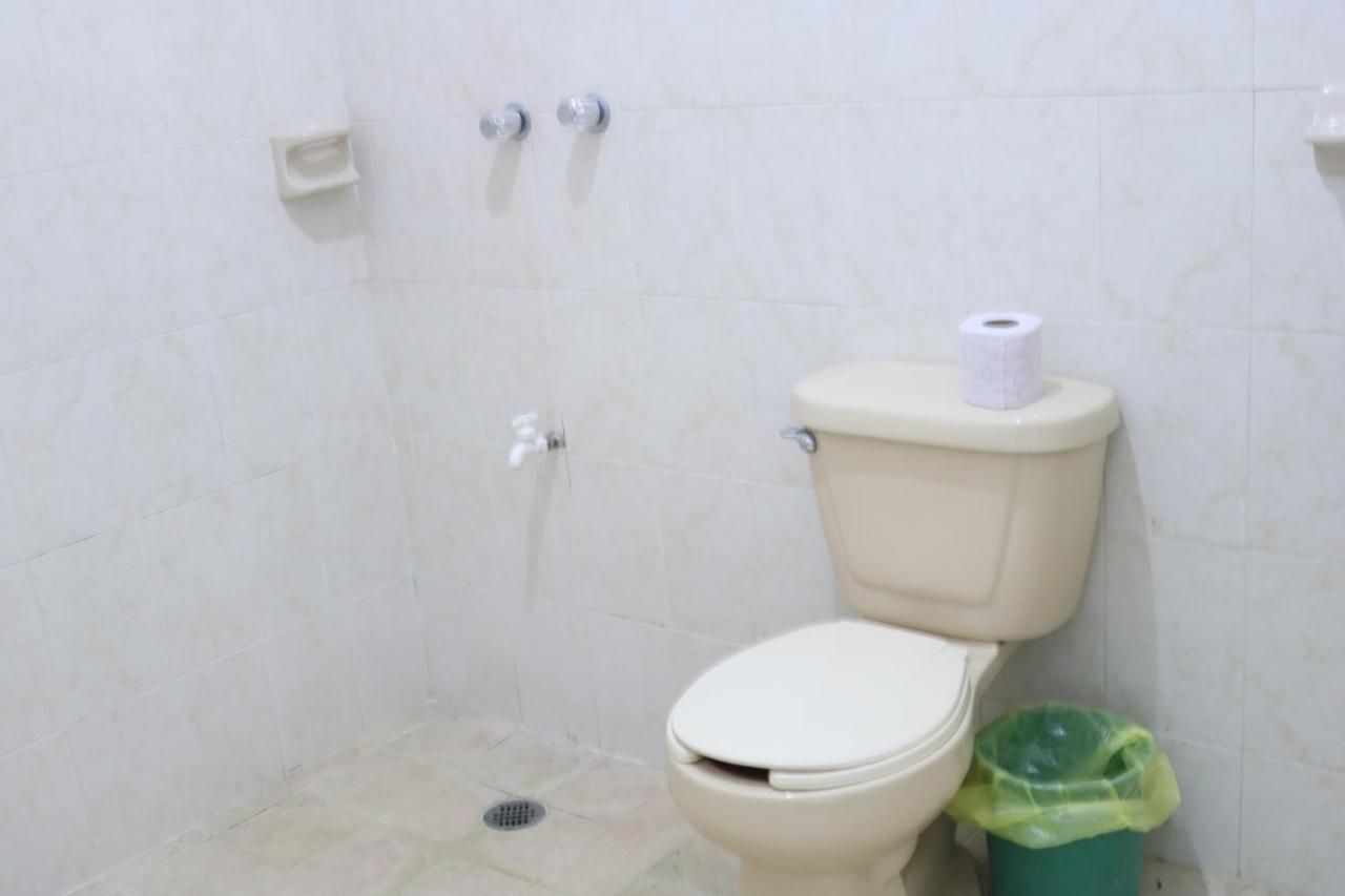 Cabanas Las Palmas Inn *