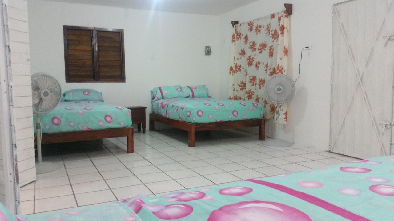 Inn Cabanas Las Palmas Bacalar