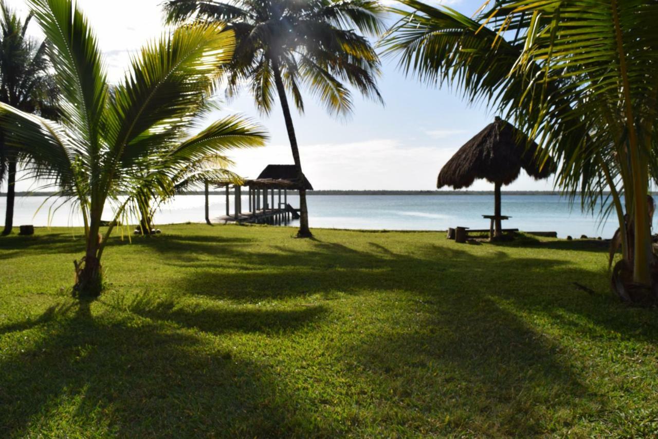 Cayuco Maya *