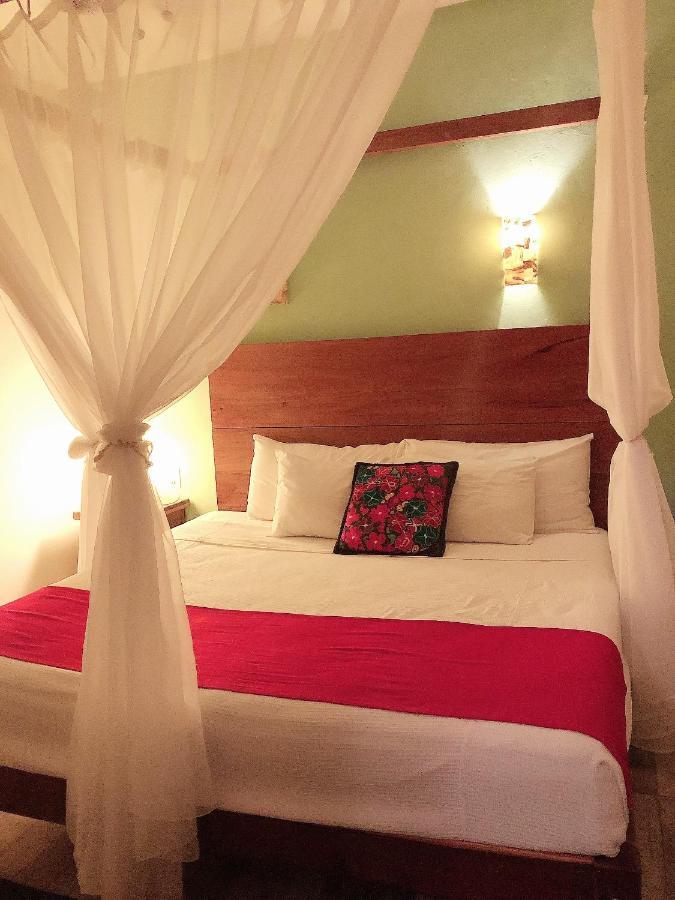 El Roble Nature Hotel&lagoon Hotel Bacalar